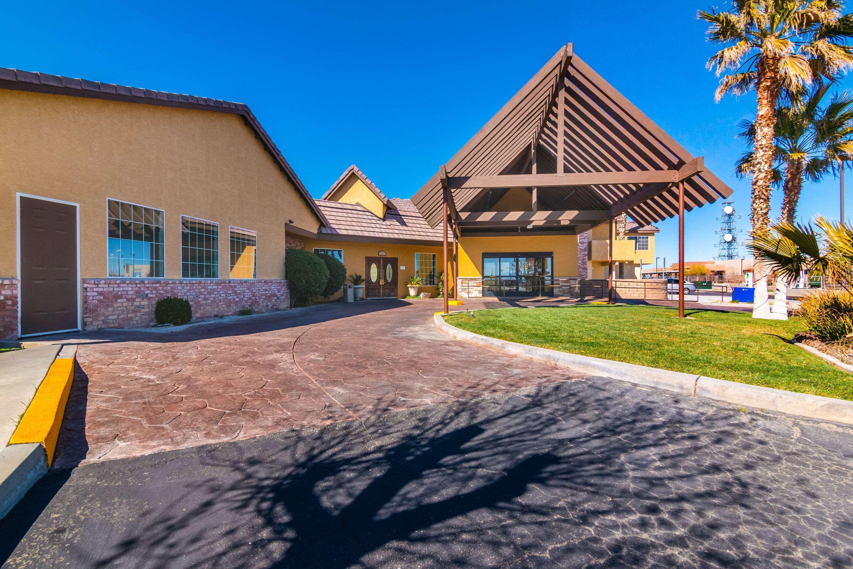 Hotel Comfort Inn&suites 3*