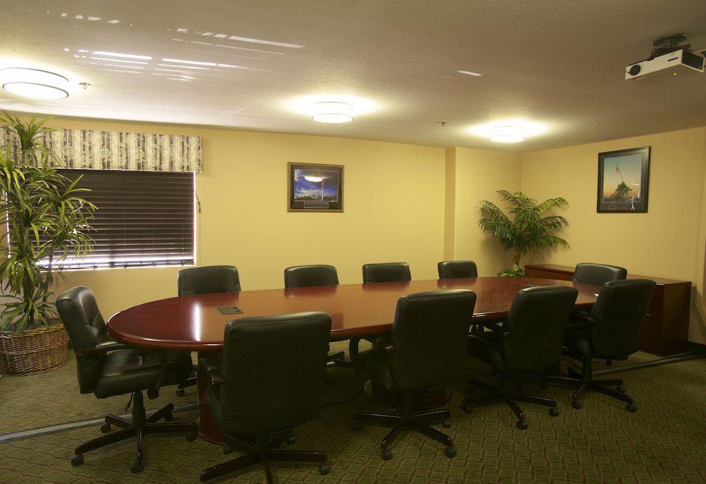 Comfort Inn&suites Hotel 3*