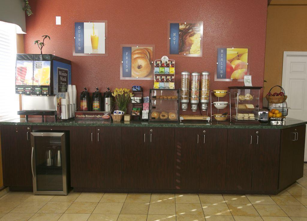 Comfort Inn&suites 3*