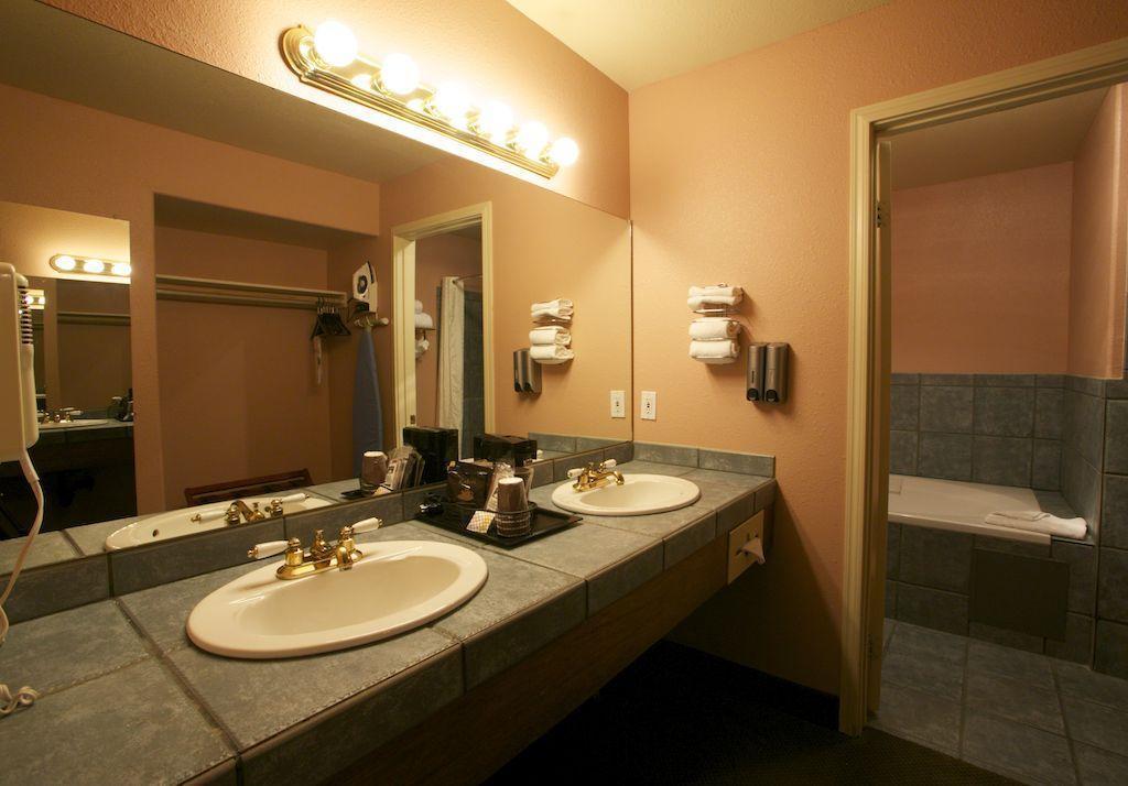 Hotel Comfort Inn&suites 3*