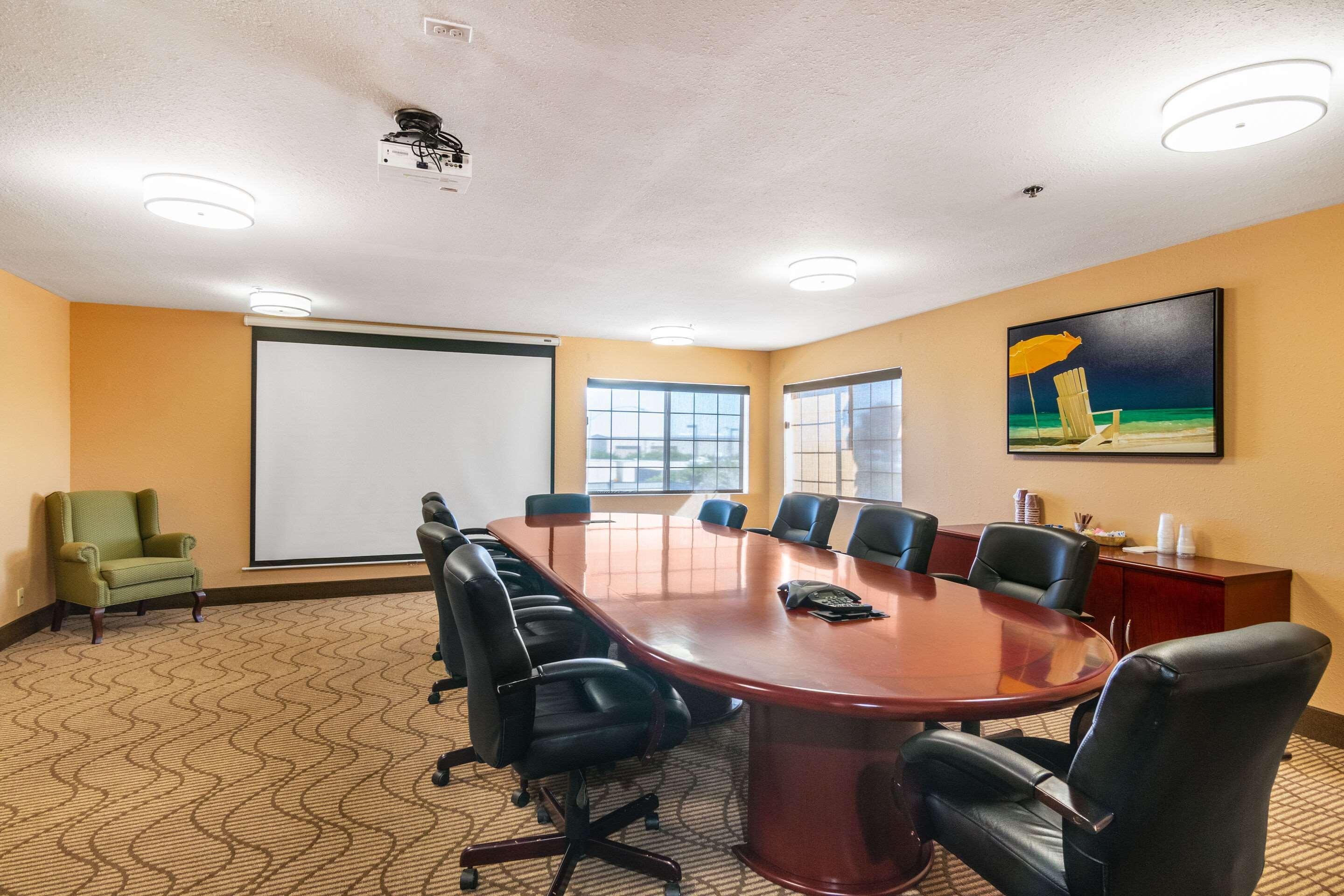 Comfort Inn&suites Hotel 3*