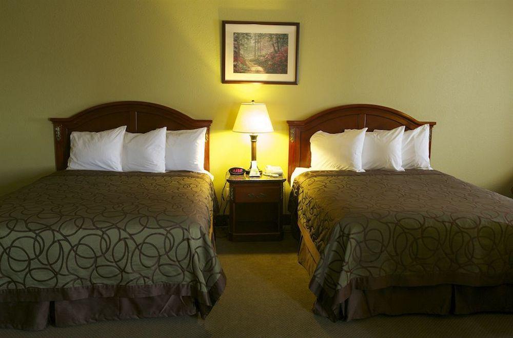 Comfort Inn&suites 3* Mojave